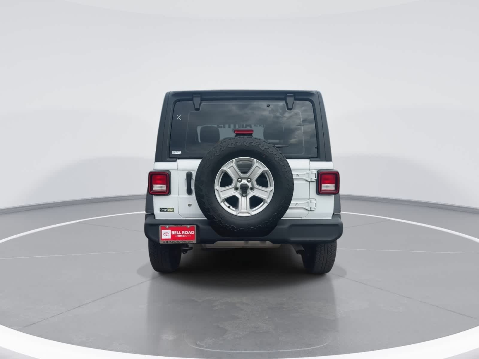 Thumbnail: 2021 Jeep Wrangler - 7