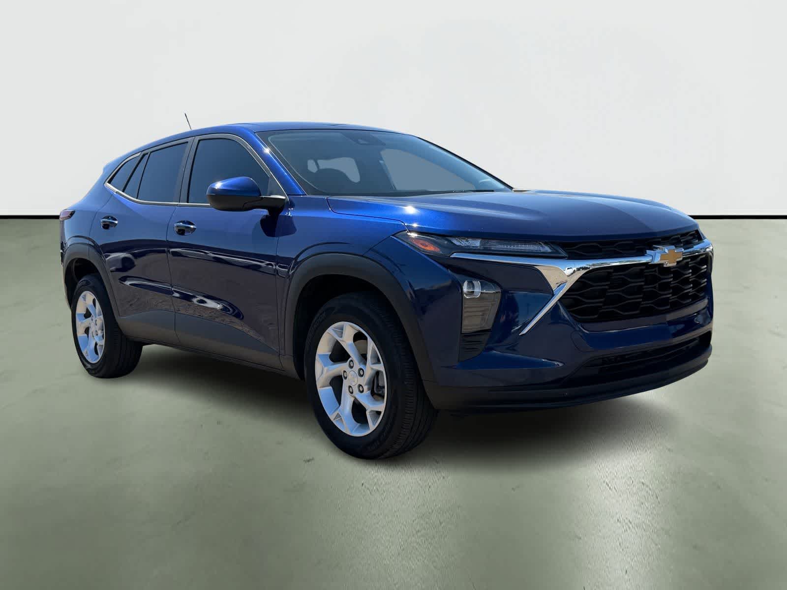 Thumbnail: 2024 Chevrolet Trax - 5