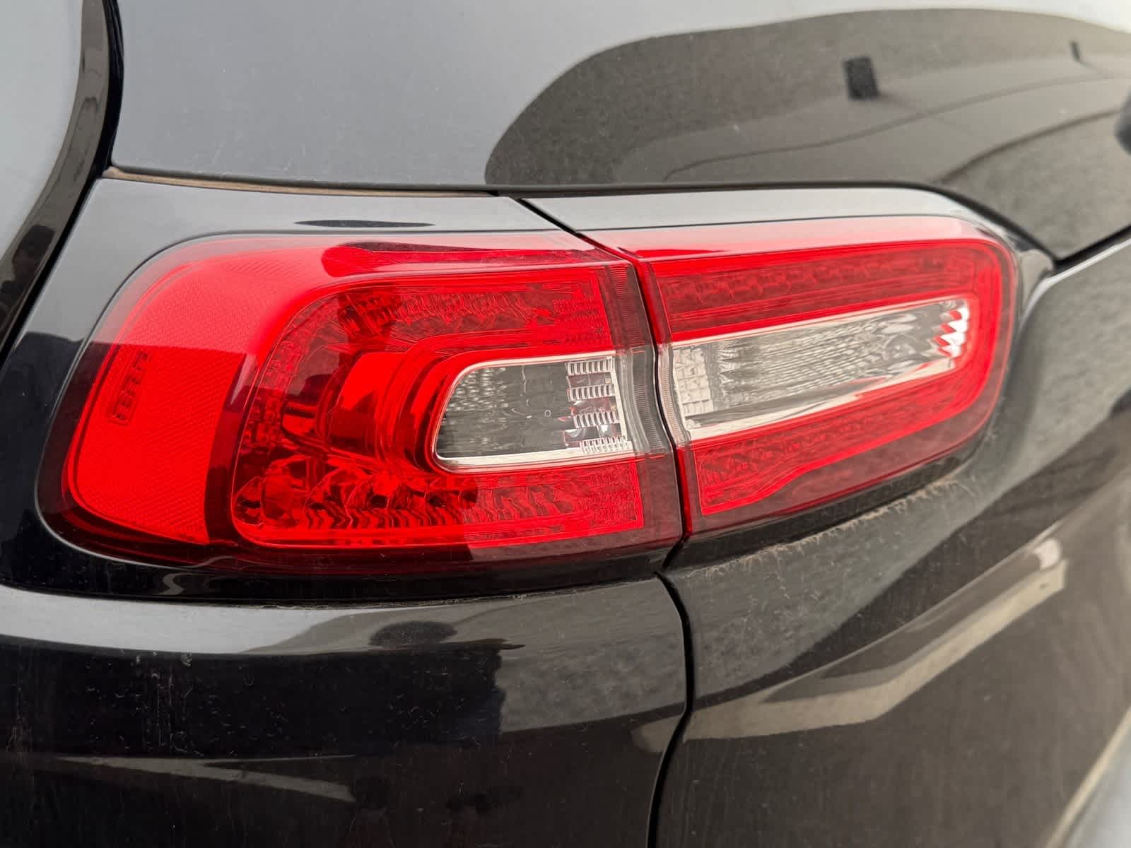 Thumbnail: 2016 Jeep Cherokee - 7