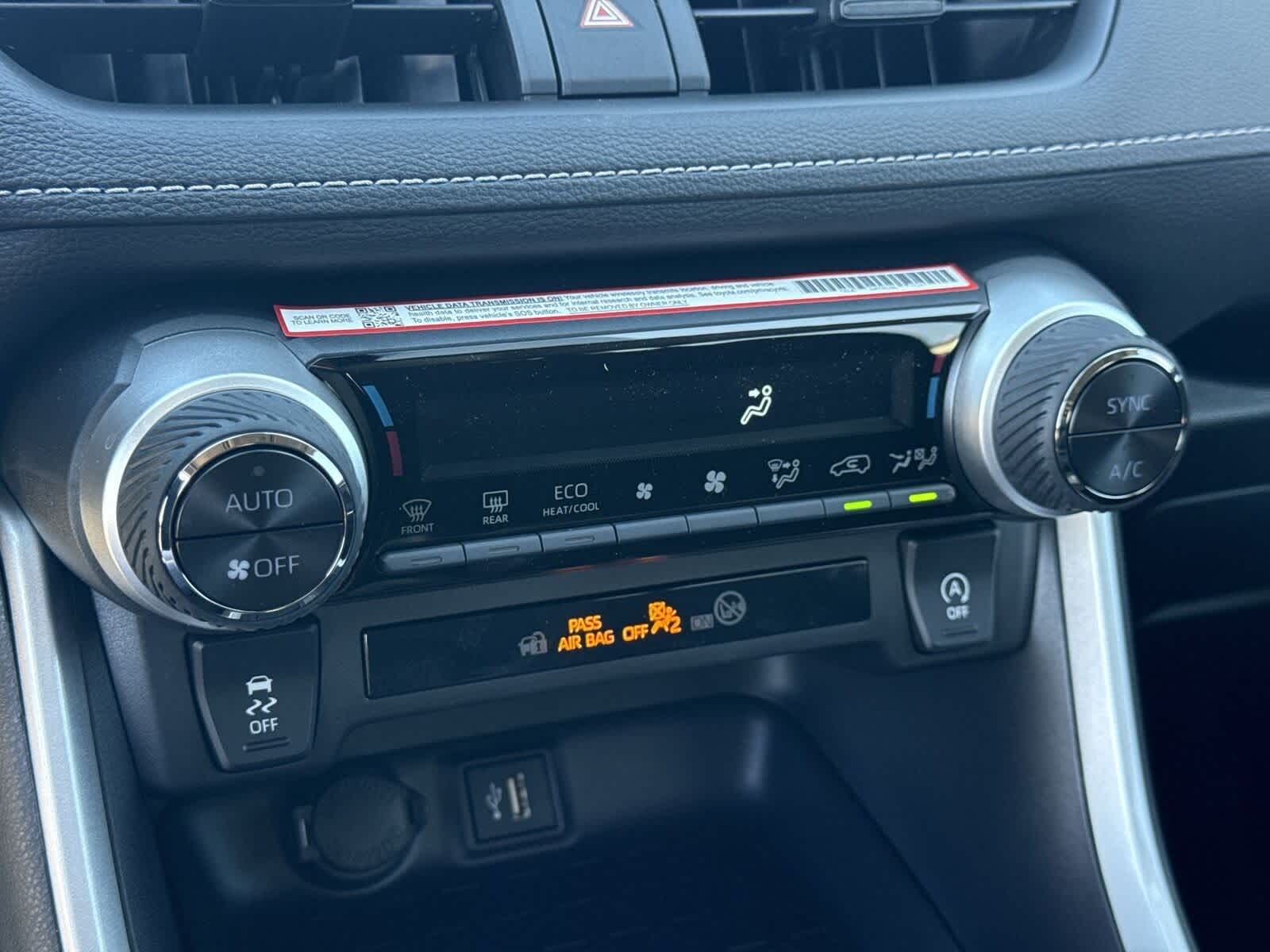 Thumbnail: 2025 Toyota RAV4 - 22