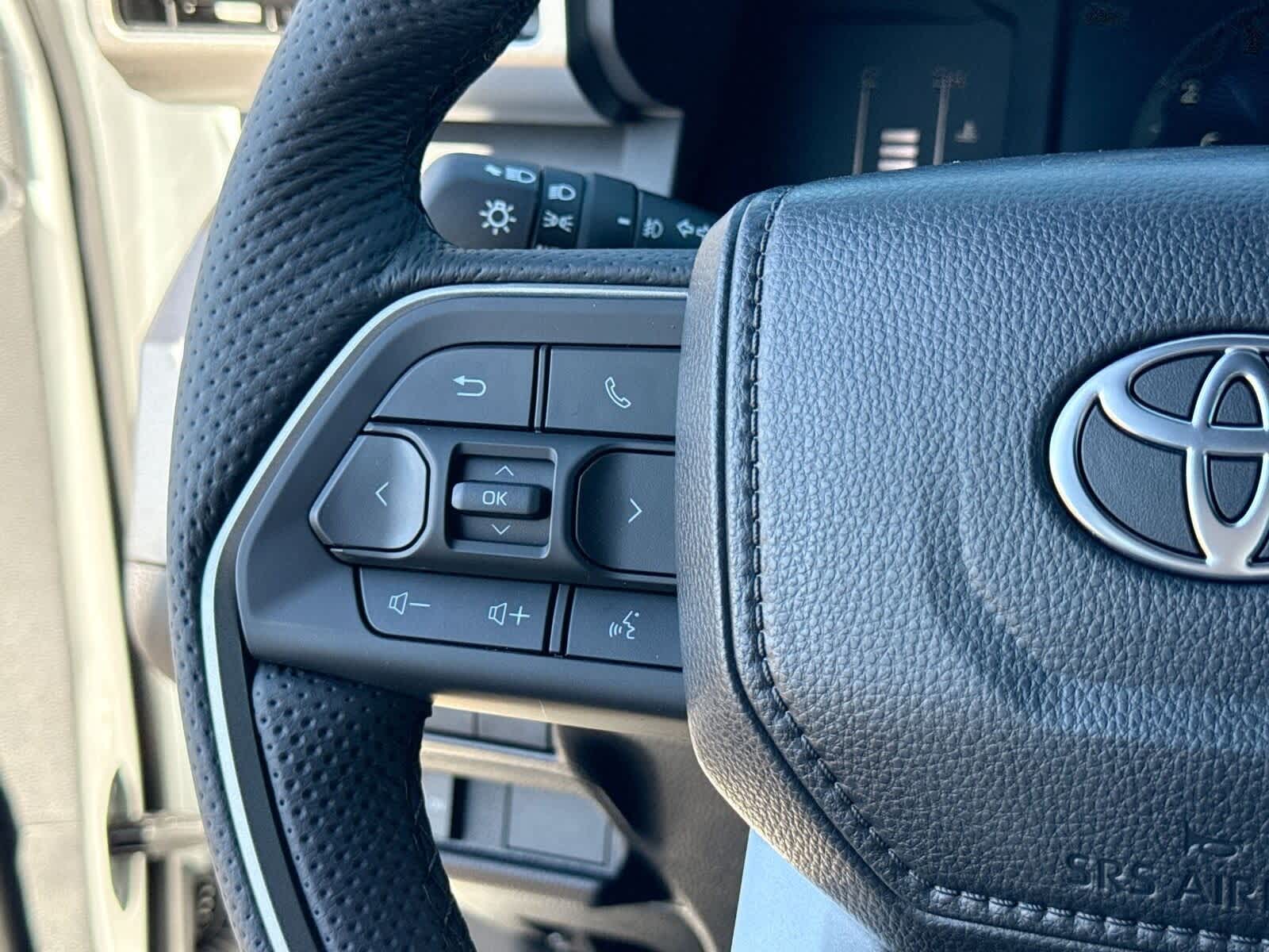 Thumbnail: 2025 Toyota Tacoma - 27