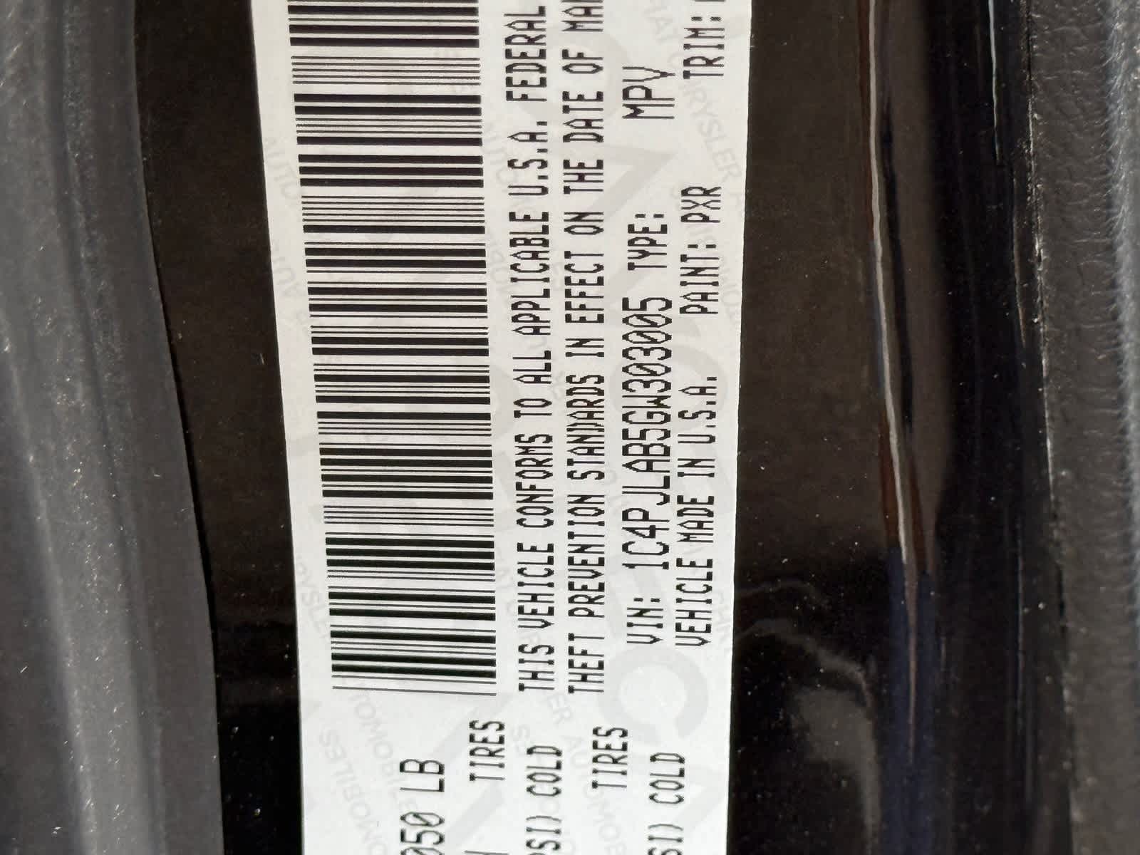 Thumbnail: 2016 Jeep Cherokee - 23