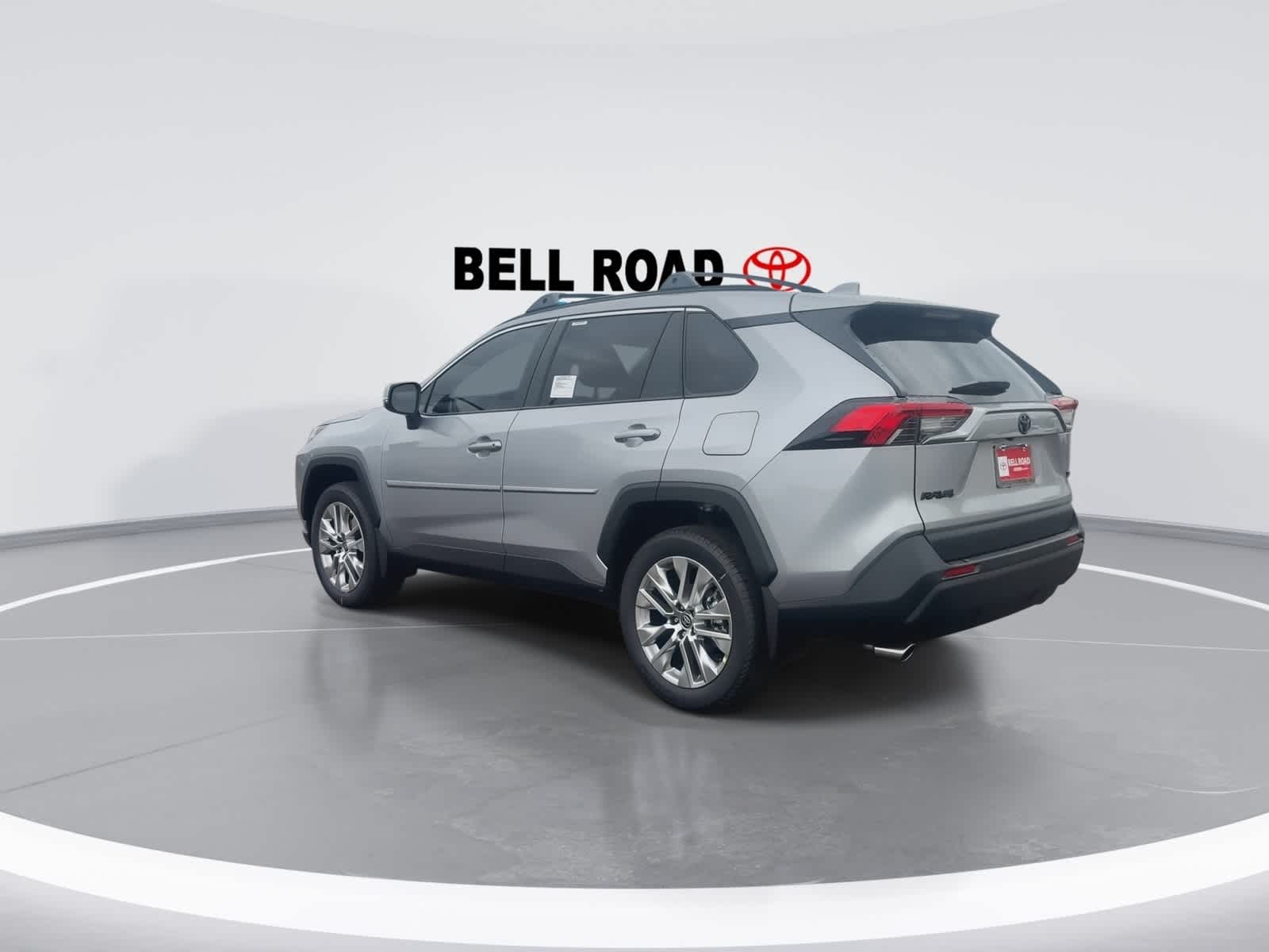 Thumbnail: 2025 Toyota RAV4 - 6