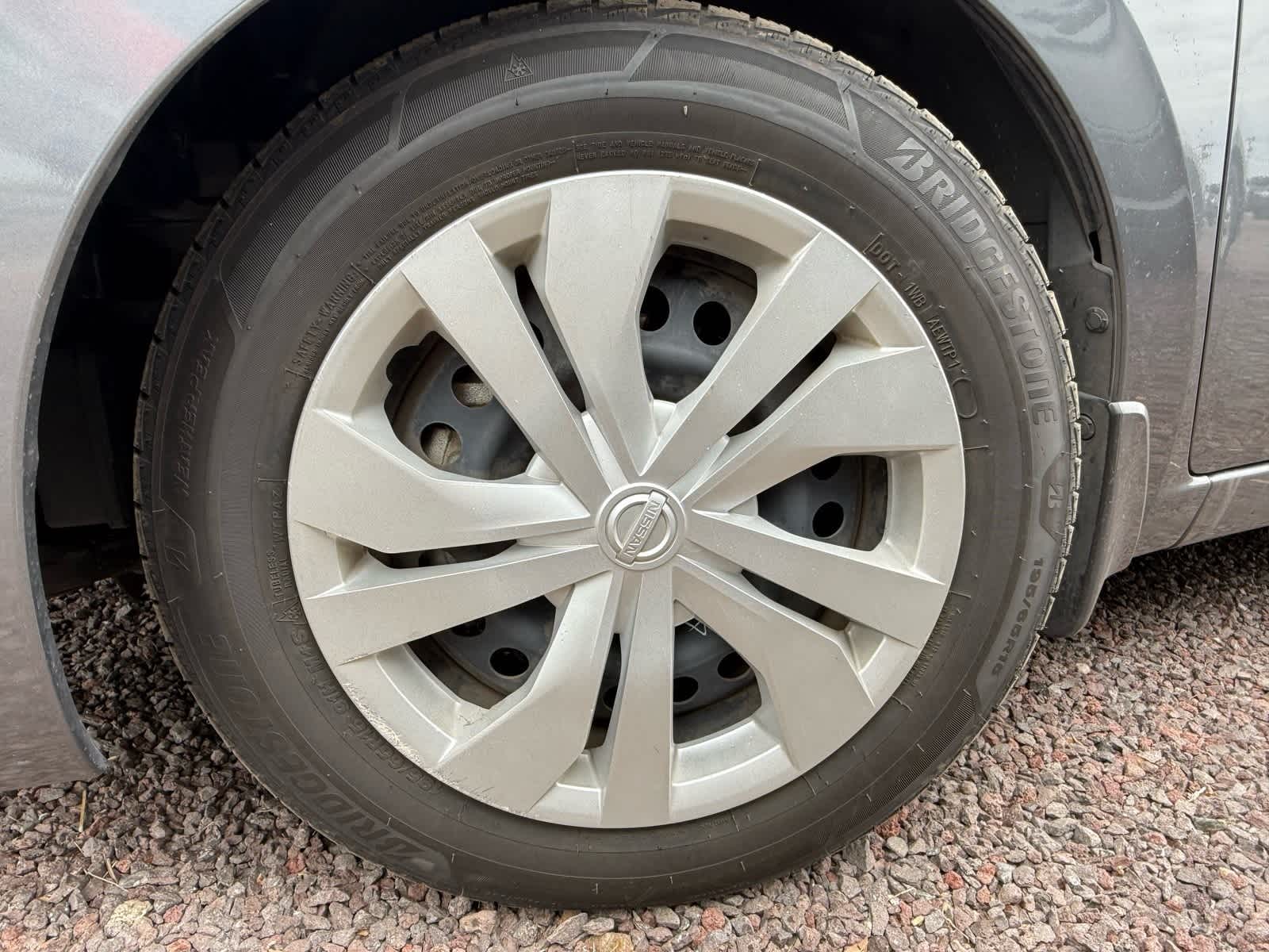 Thumbnail: 2021 Nissan Versa - 6