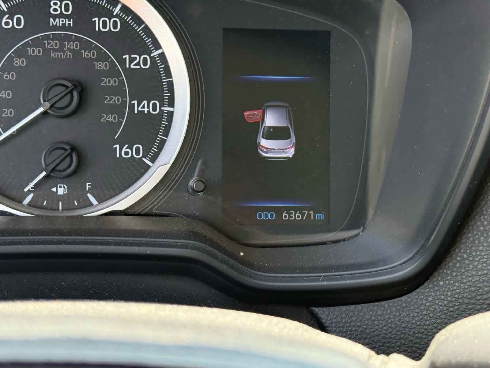 2022 Toyota Corolla LE 19