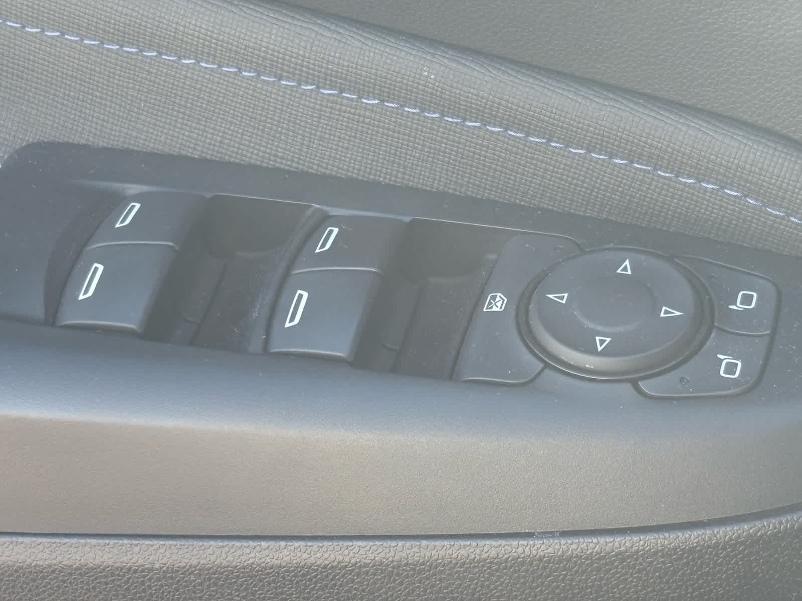 Thumbnail: 2024 Buick Envista - 15