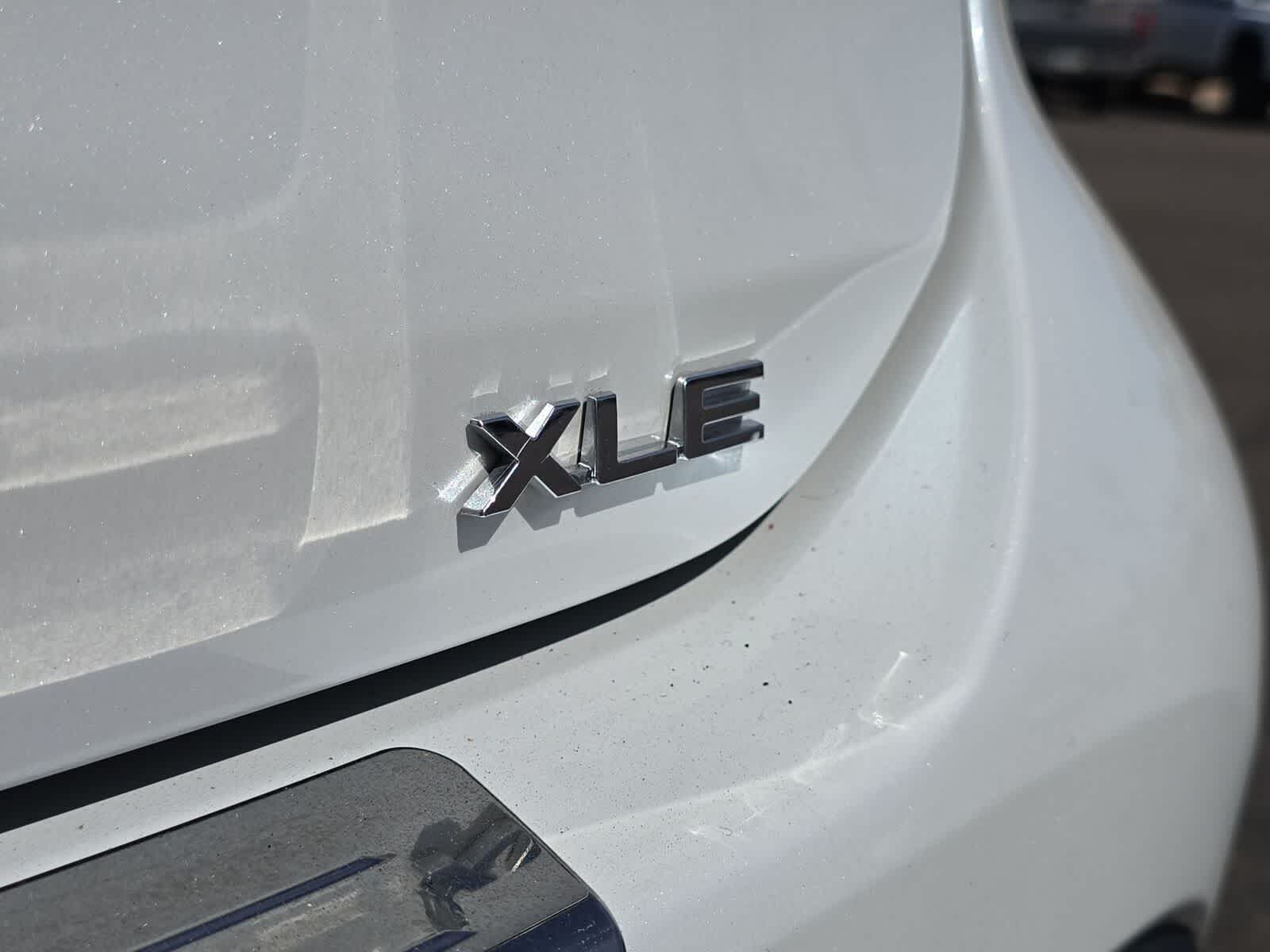 Thumbnail: 2022 Toyota Highlander - 34