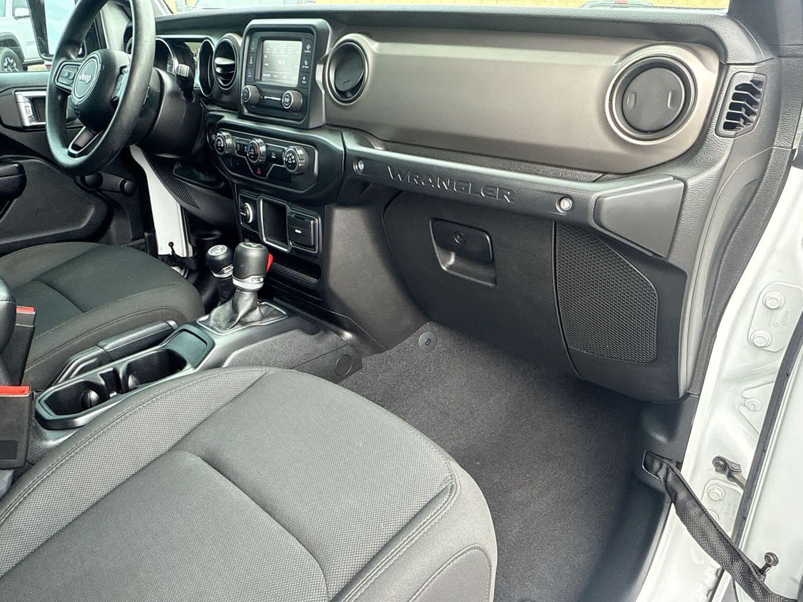 Thumbnail: 2021 Jeep Wrangler - 11