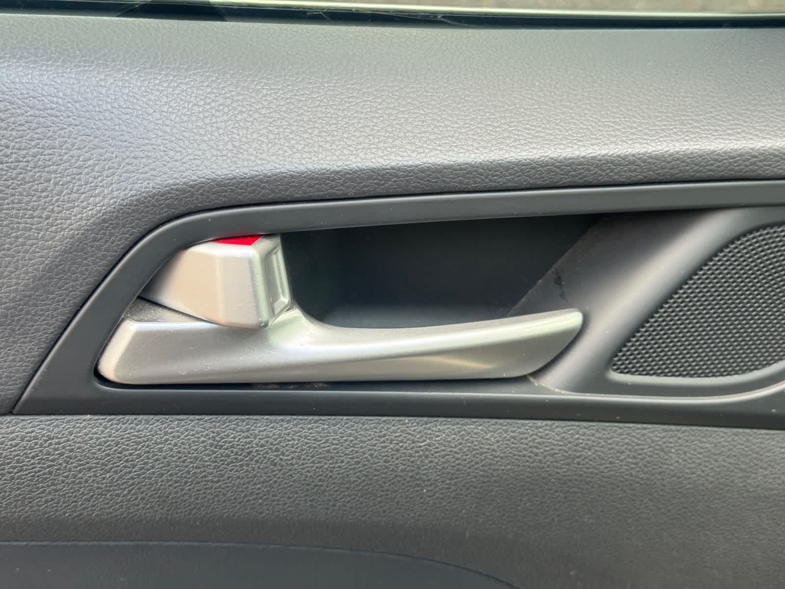 Thumbnail: 2019 Hyundai Tucson - 12