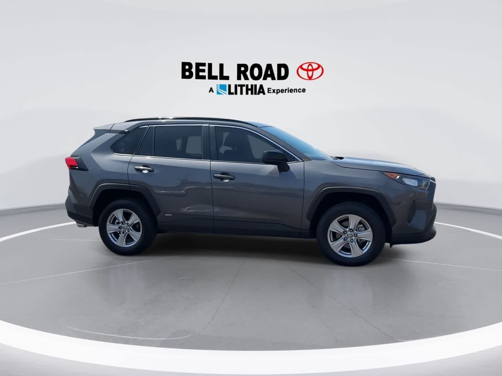 Thumbnail: 2022 Toyota RAV4 - 9