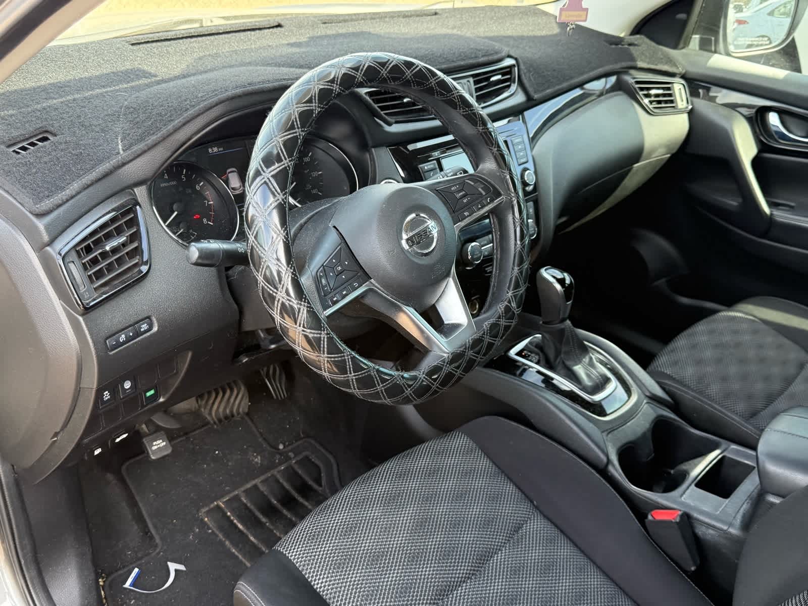 Thumbnail: 2019 Nissan Rogue Sport - 12