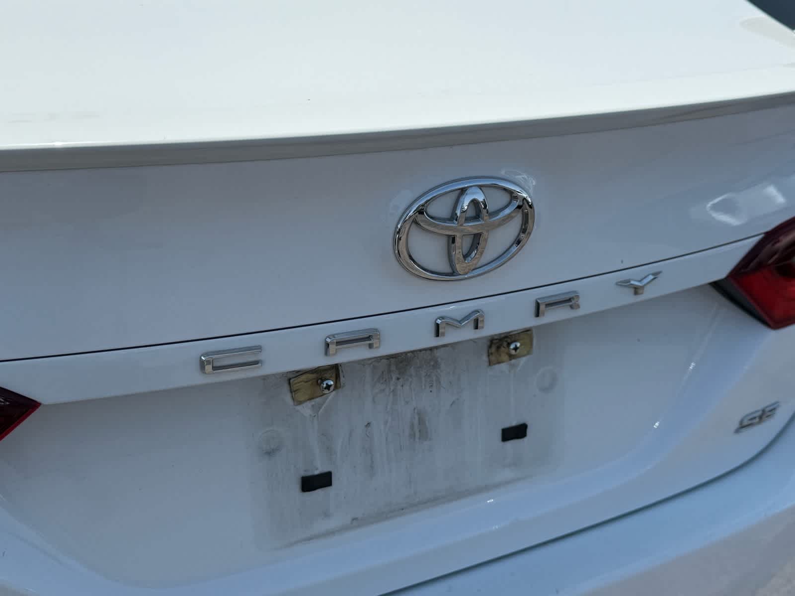 2022 Toyota Camry SE 14