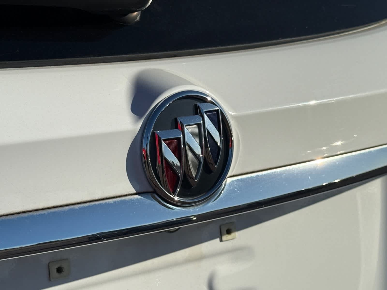 Thumbnail: 2019 Buick Encore - 8