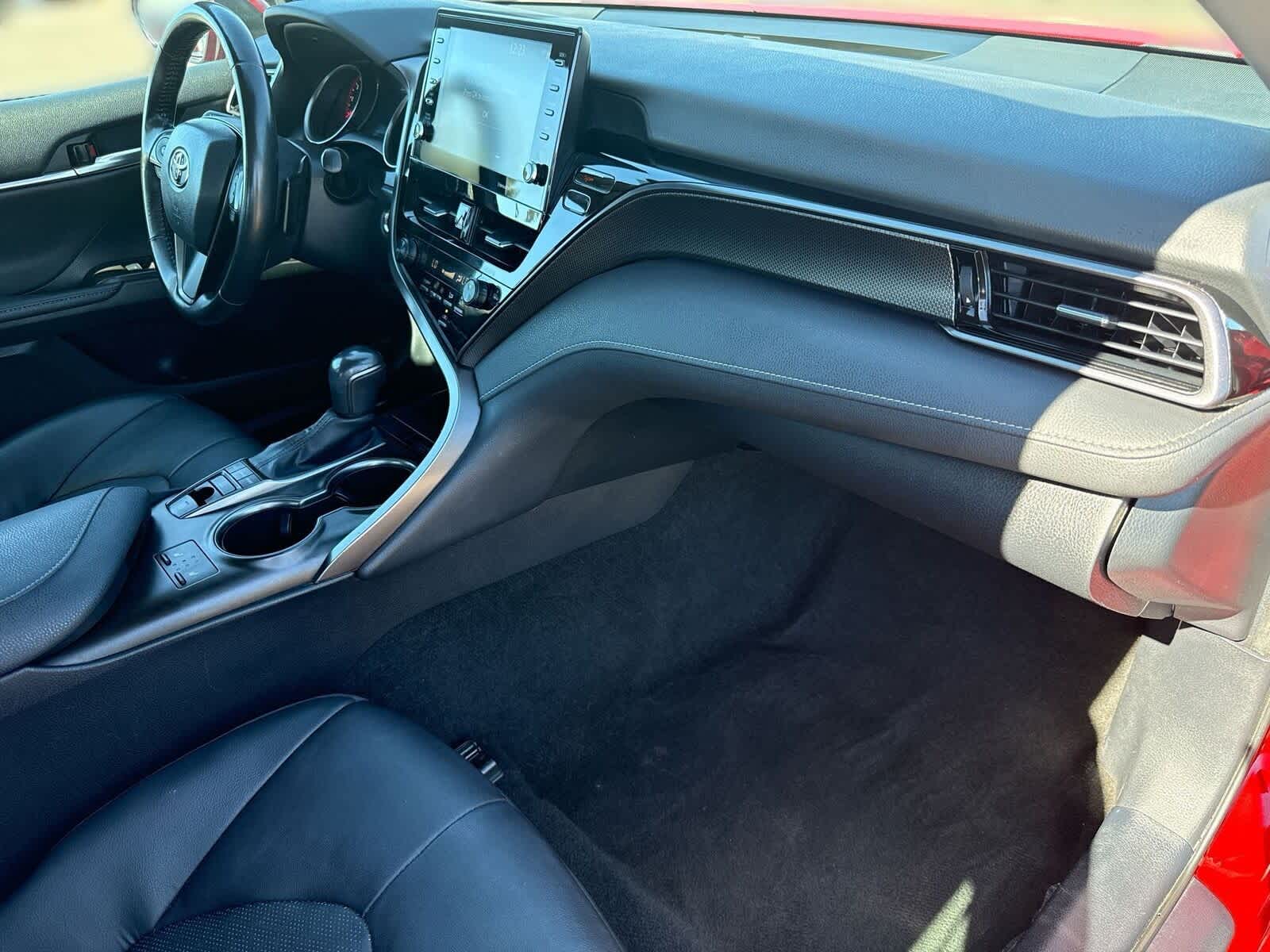 Thumbnail: 2023 Toyota Camry - 11