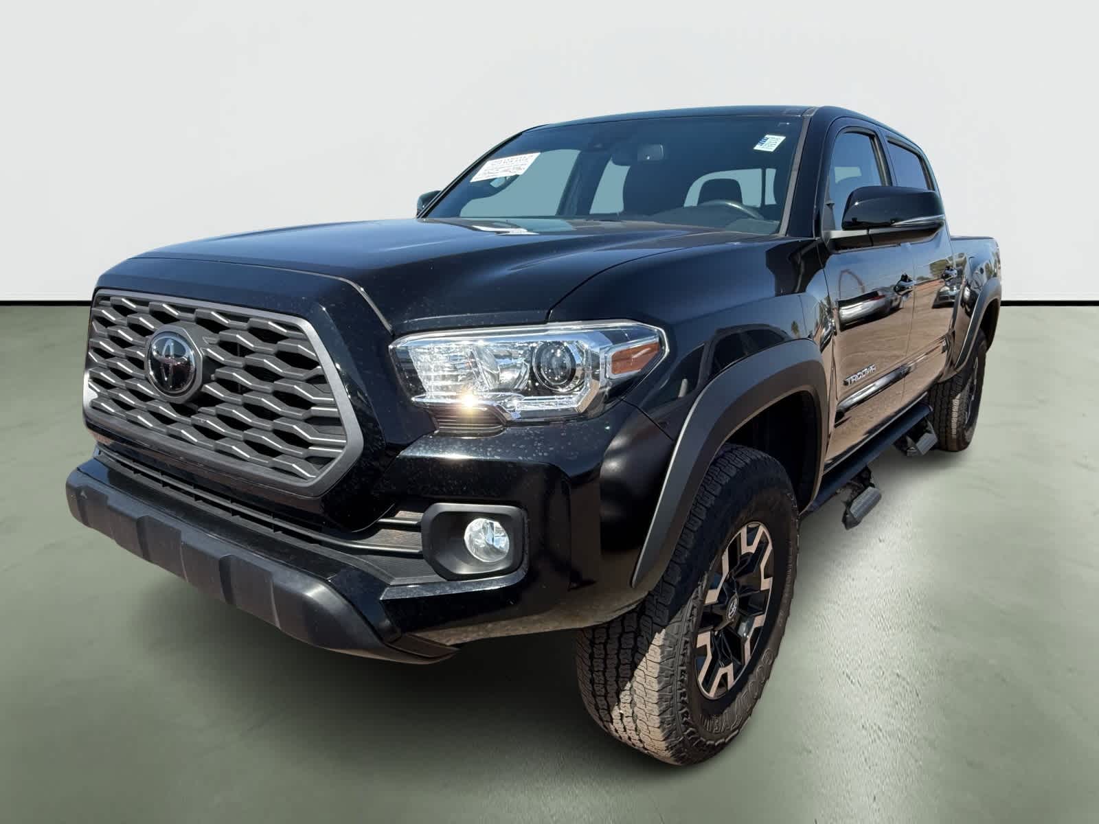 2022 Toyota Tacoma TRD Off-Road 2