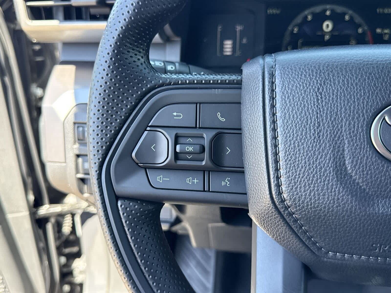 Thumbnail: 2025 Toyota Tacoma - 27