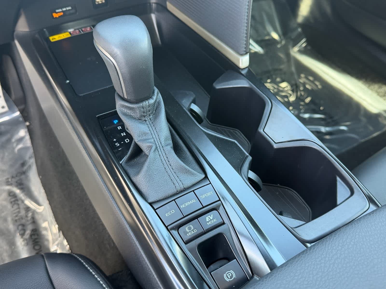 Thumbnail: 2025 Toyota Camry - 11