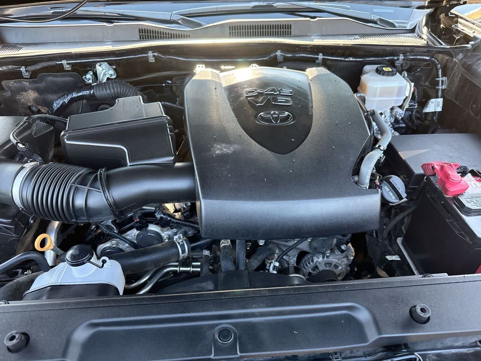 Thumbnail: 2021 Toyota Tacoma - 32