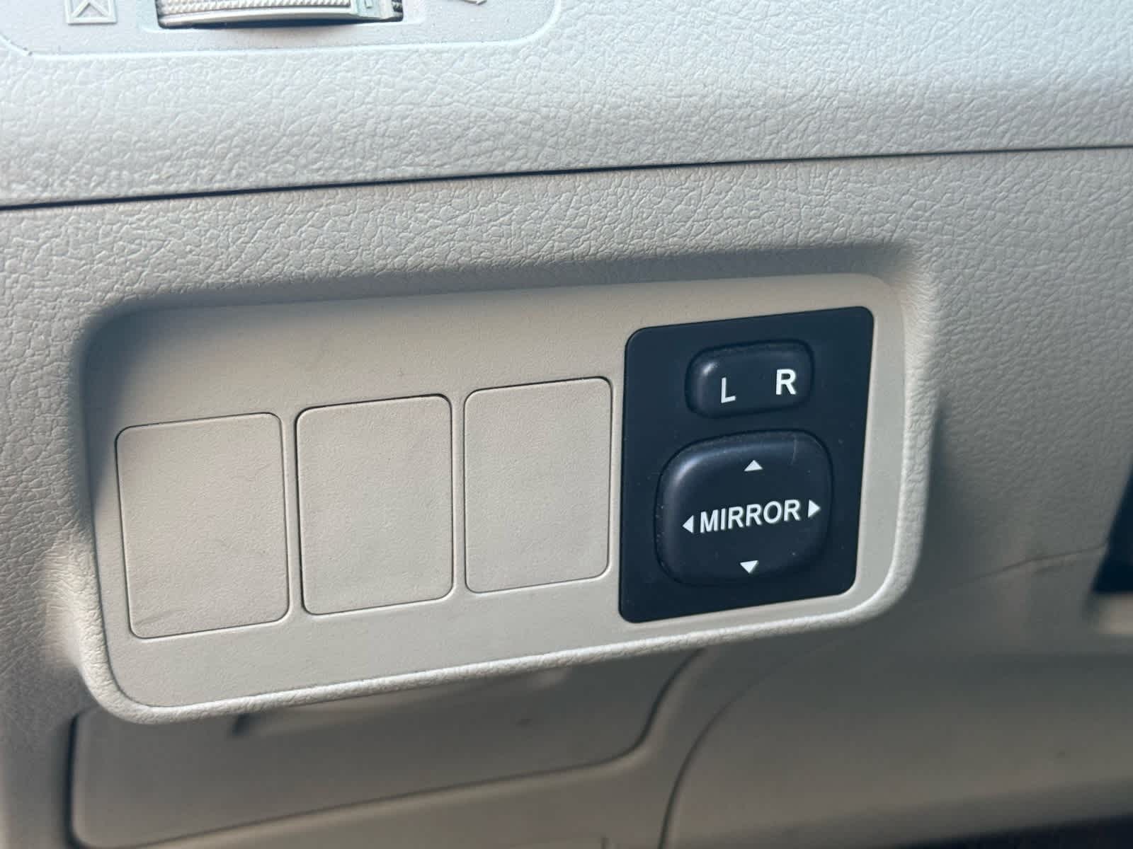 Thumbnail: 2009 Toyota Corolla - 11