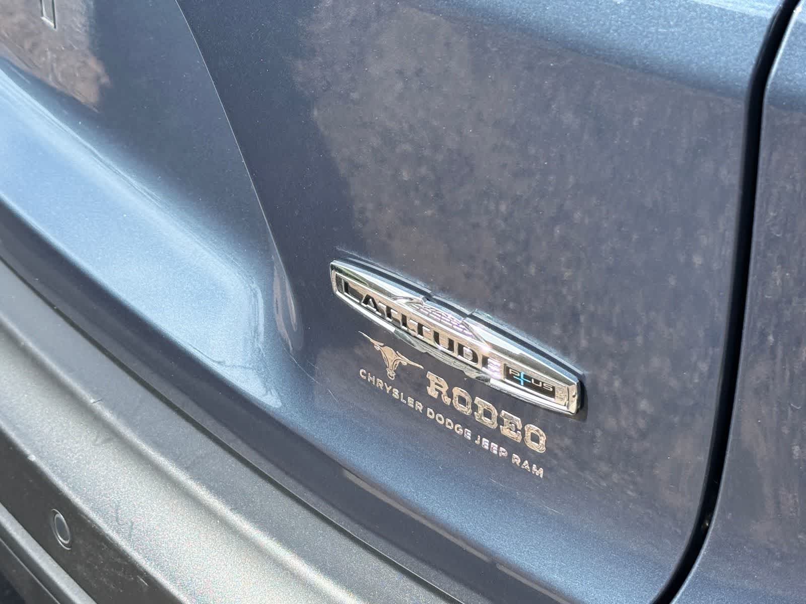 Thumbnail: 2021 Jeep Cherokee - 10