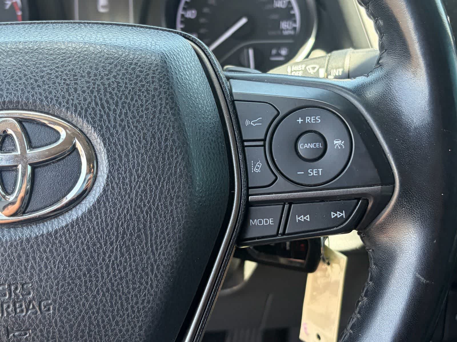 Thumbnail: 2021 Toyota Camry - 11