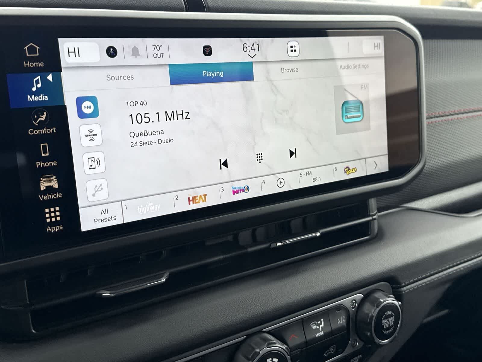 Thumbnail: 2024 Jeep Wrangler - 22