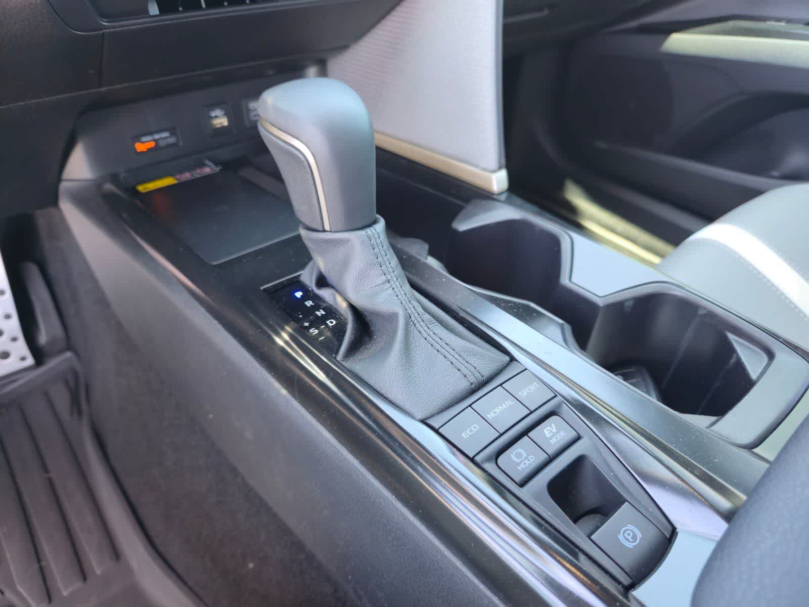 Thumbnail: 2026 Toyota Camry - 18