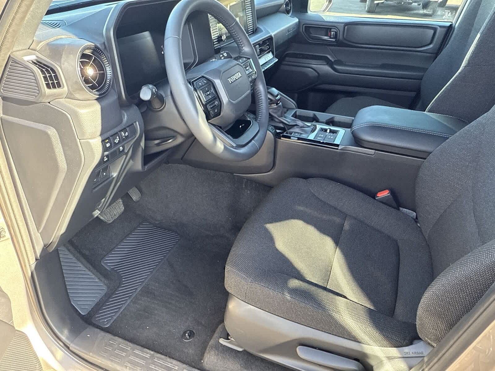 Thumbnail: 2025 Toyota Land Cruiser - 21