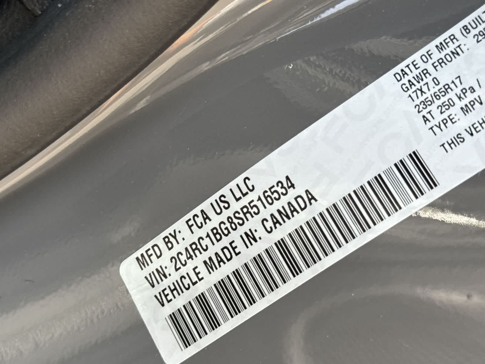 Thumbnail: 2025 Chrysler Pacifica - 33