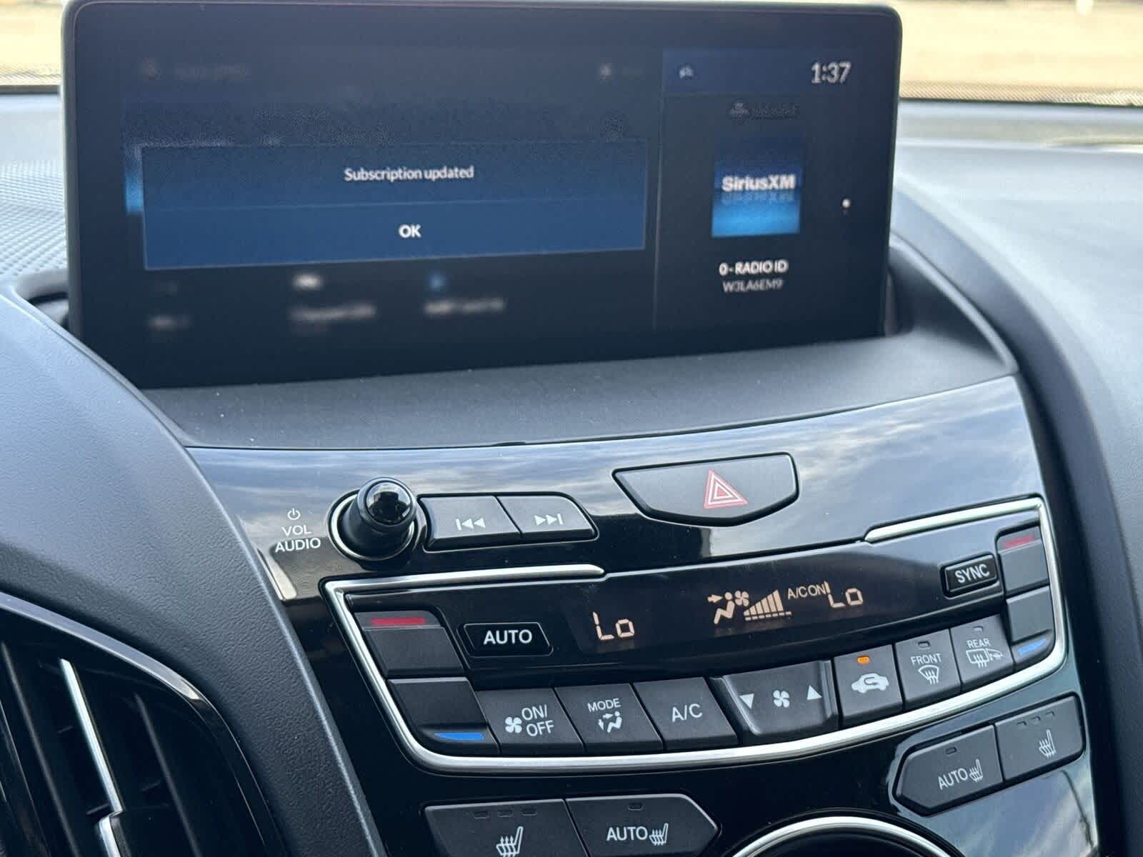 Thumbnail: 2023 Acura RDX - 19