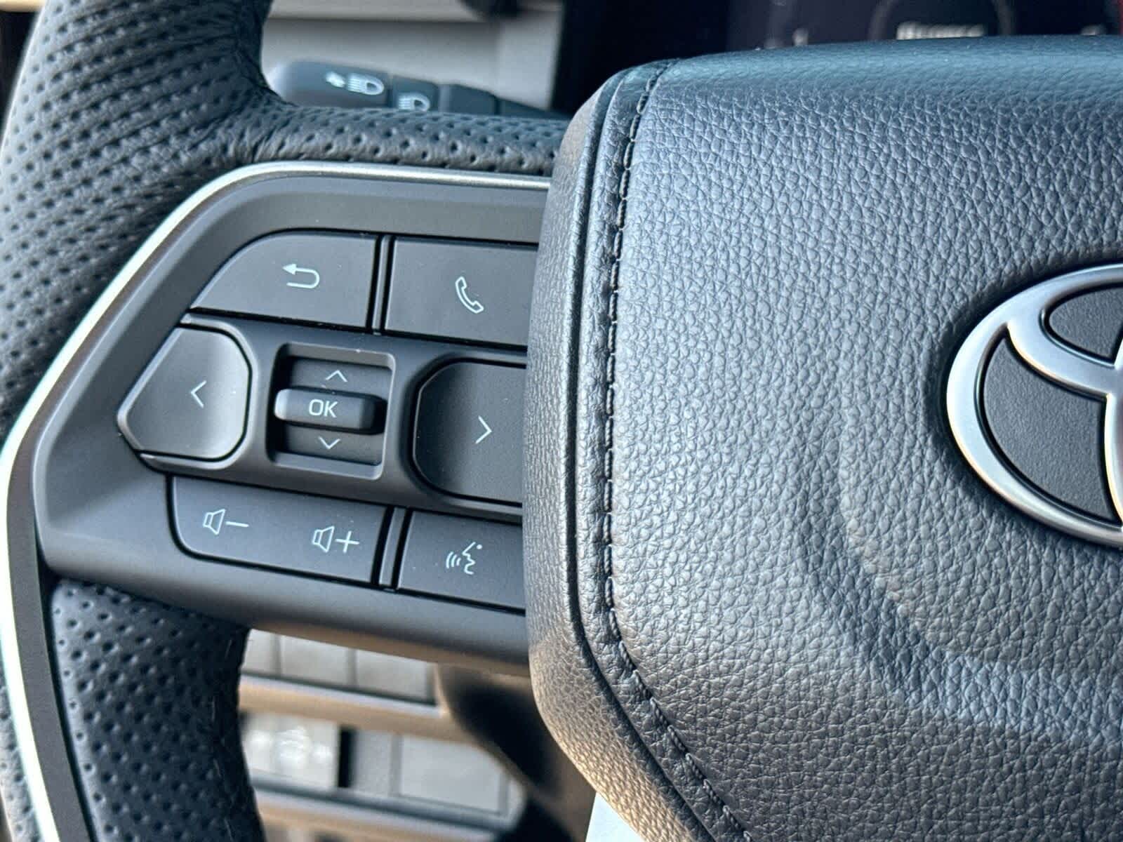 Thumbnail: 2025 Toyota Tacoma - 27