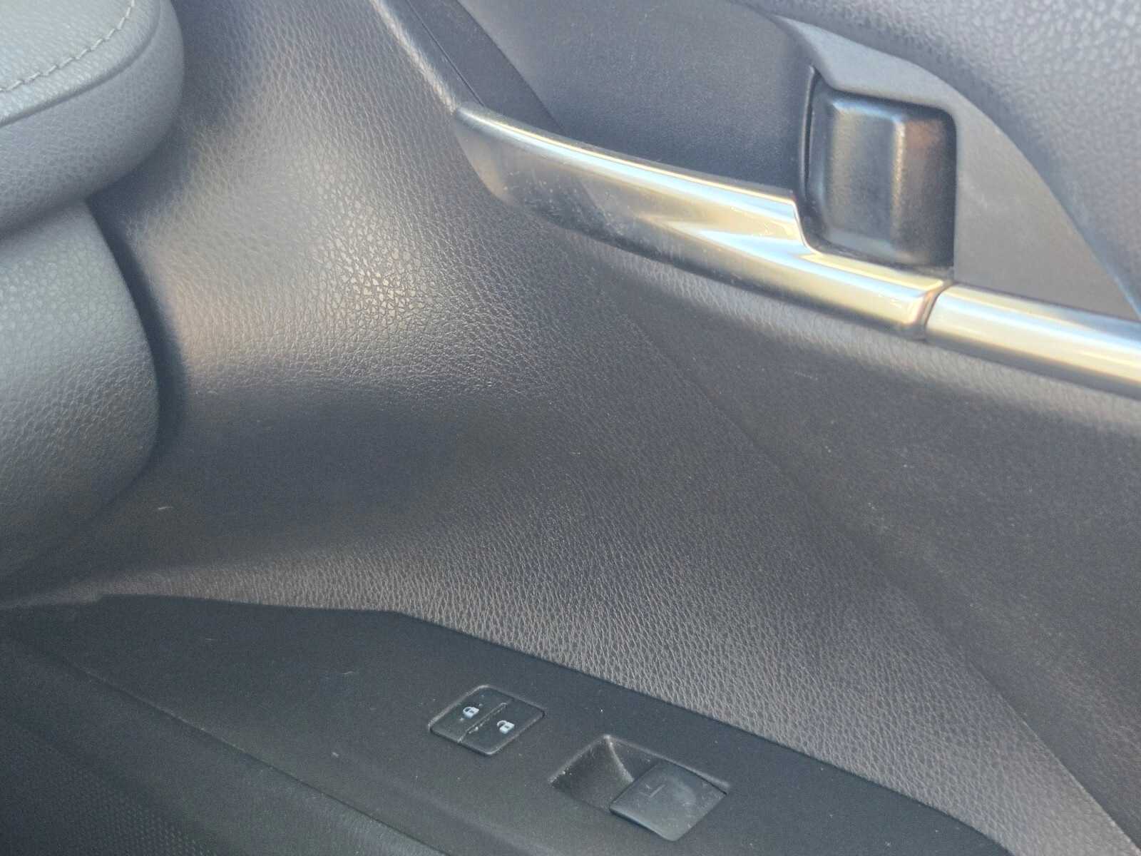 Thumbnail: 2022 Toyota Camry - 18