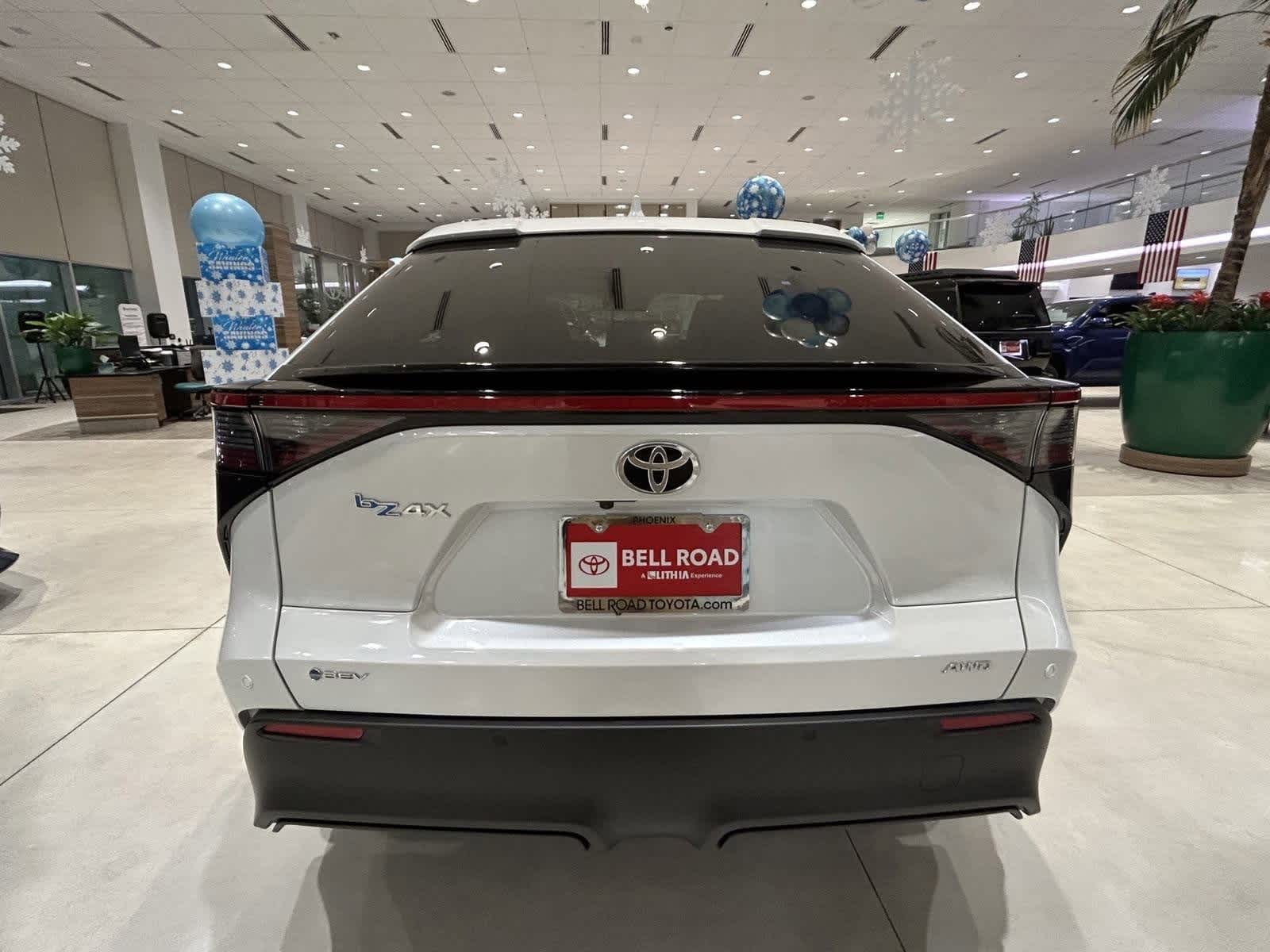2024 Toyota bZ4X XLE 5