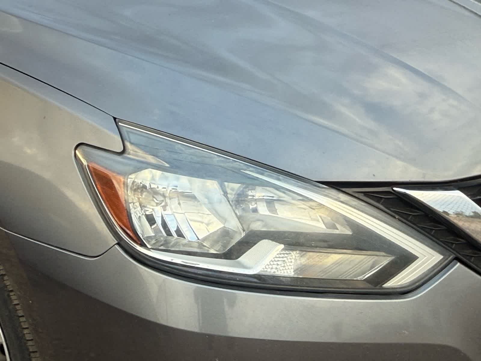 Thumbnail: 2016 Nissan Sentra - 19