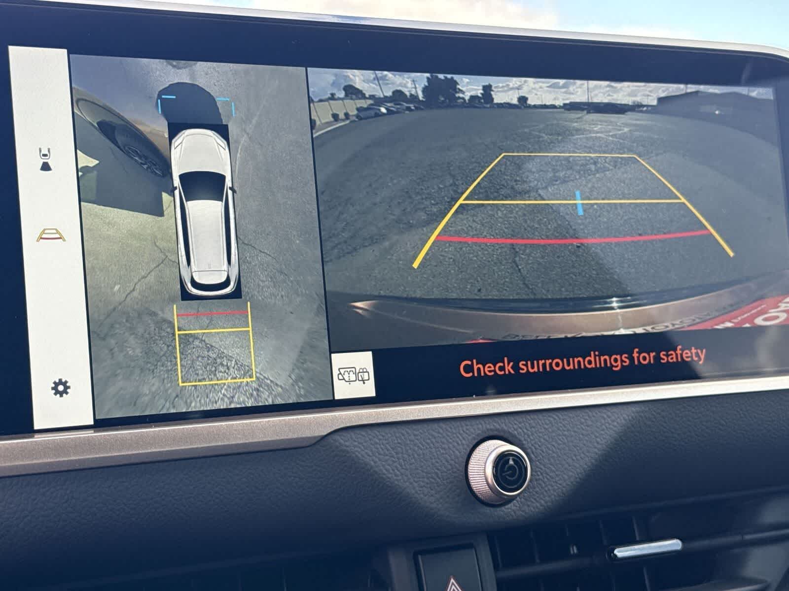 Thumbnail: 2025 Toyota Crown Signia - 22