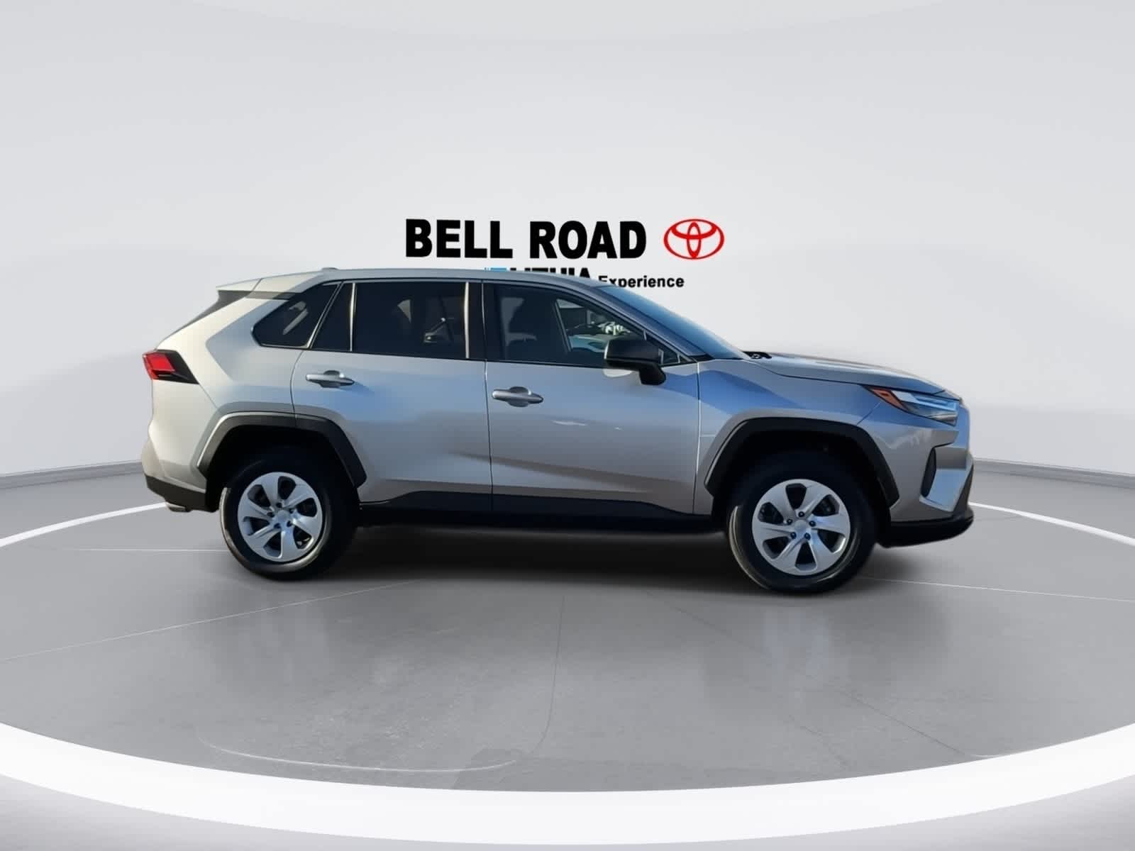 Thumbnail: 2024 Toyota RAV4 - 9