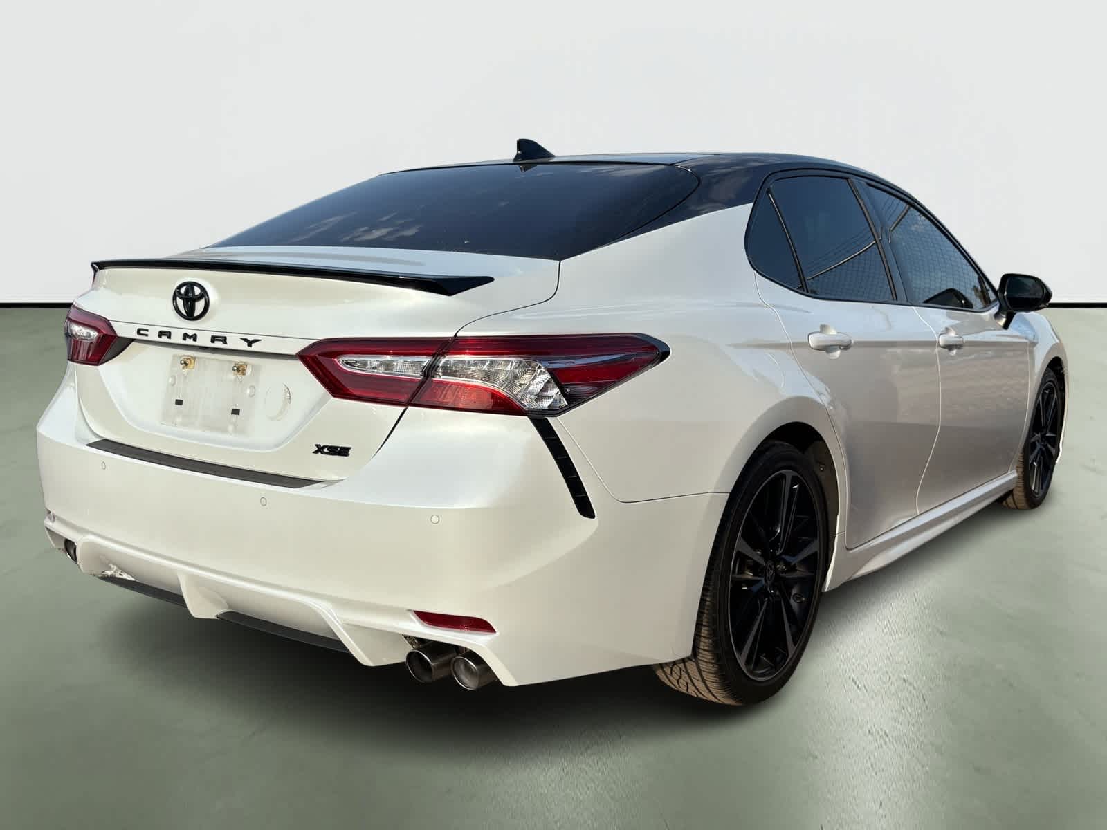 Thumbnail: 2020 Toyota Camry - 4