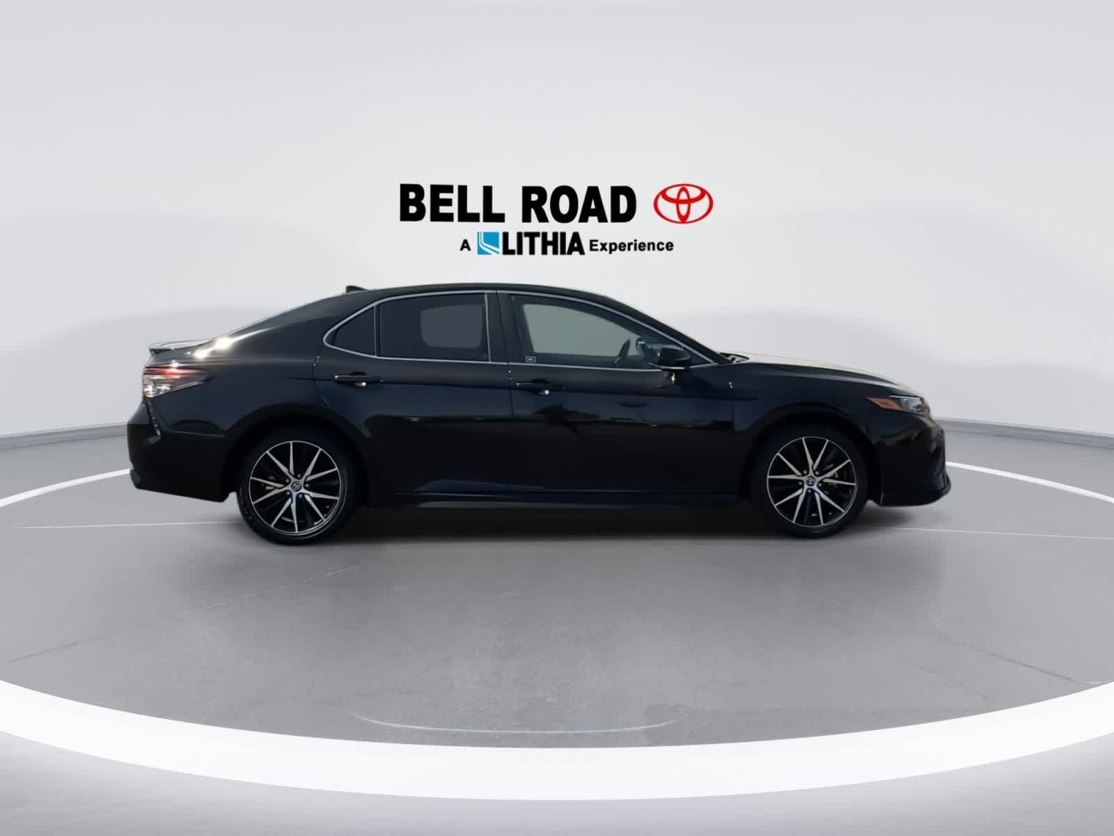 Thumbnail: 2024 Toyota Camry - 10