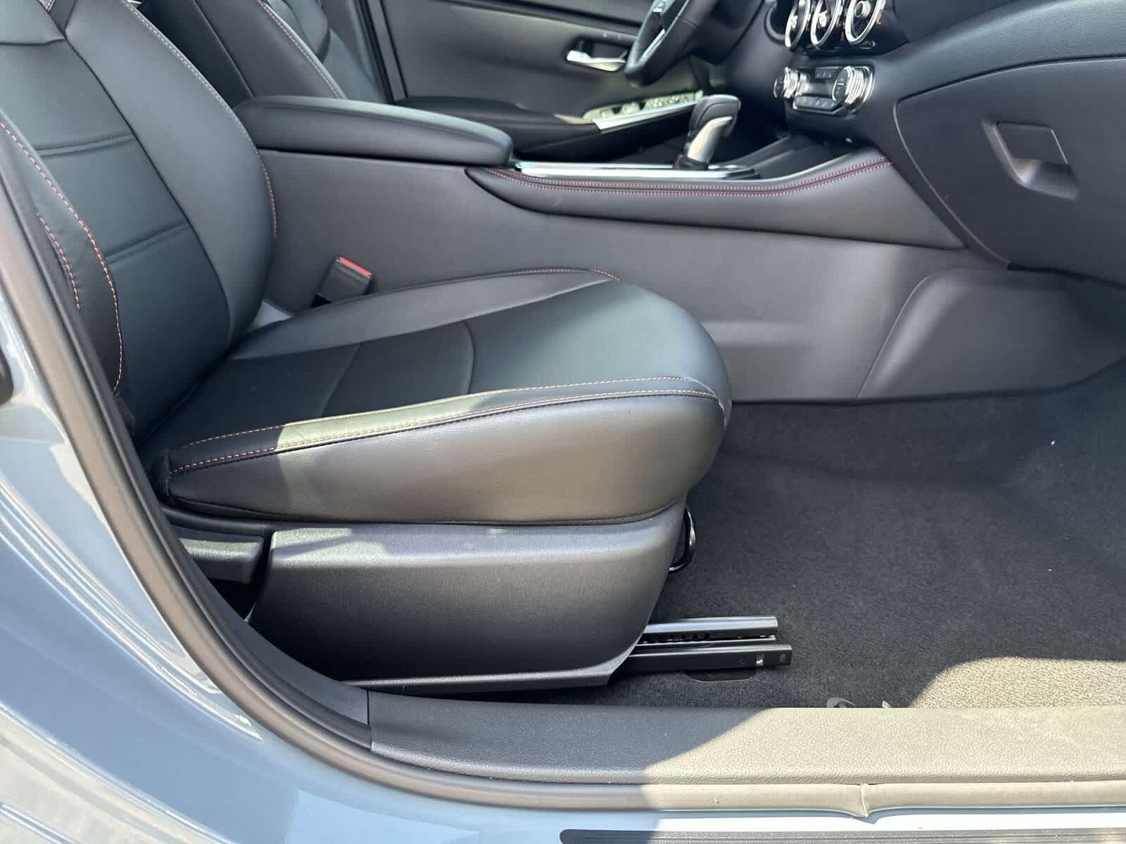 Thumbnail: 2025 Nissan Sentra - 12