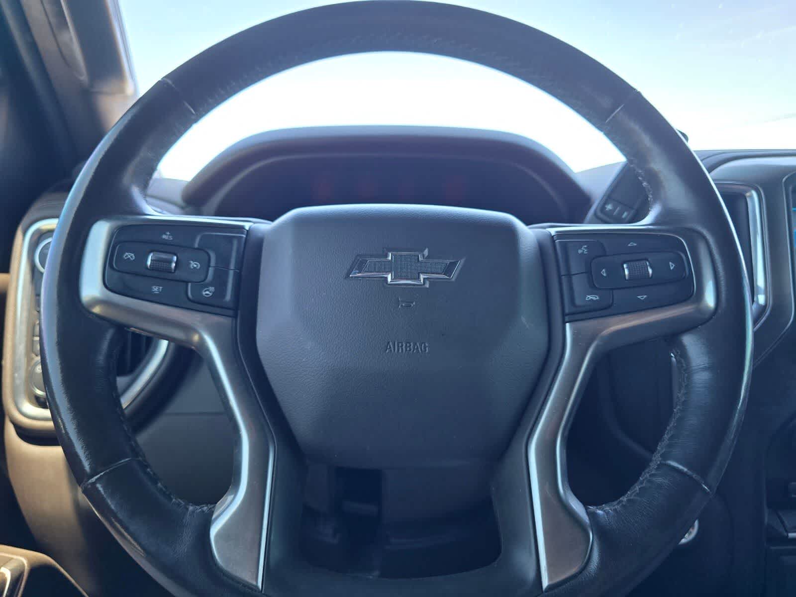 Thumbnail: 2020 Chevrolet Silverado 1500 - 19
