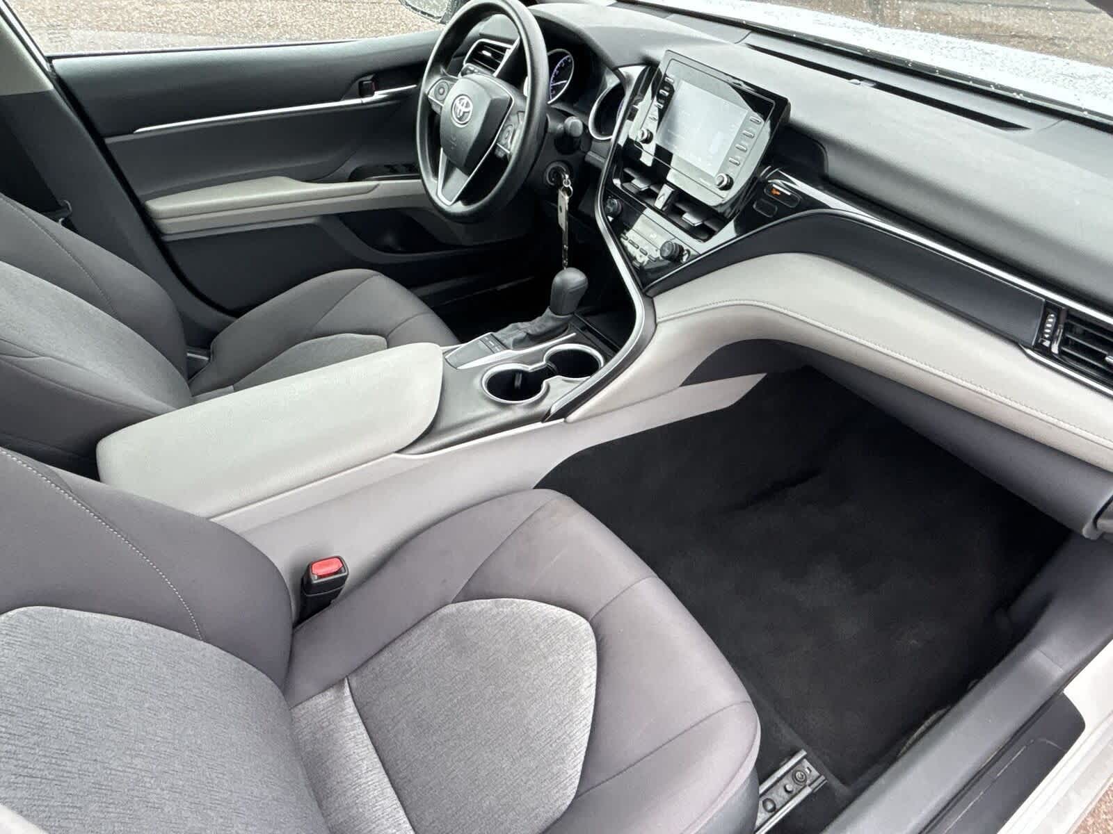 Thumbnail: 2024 Toyota Camry - 16