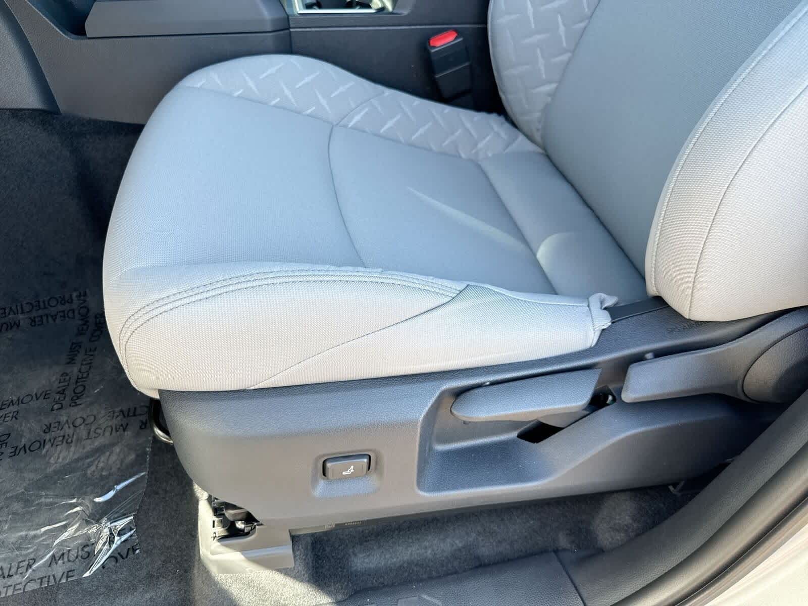 Thumbnail: 2025 Toyota Tacoma - 18