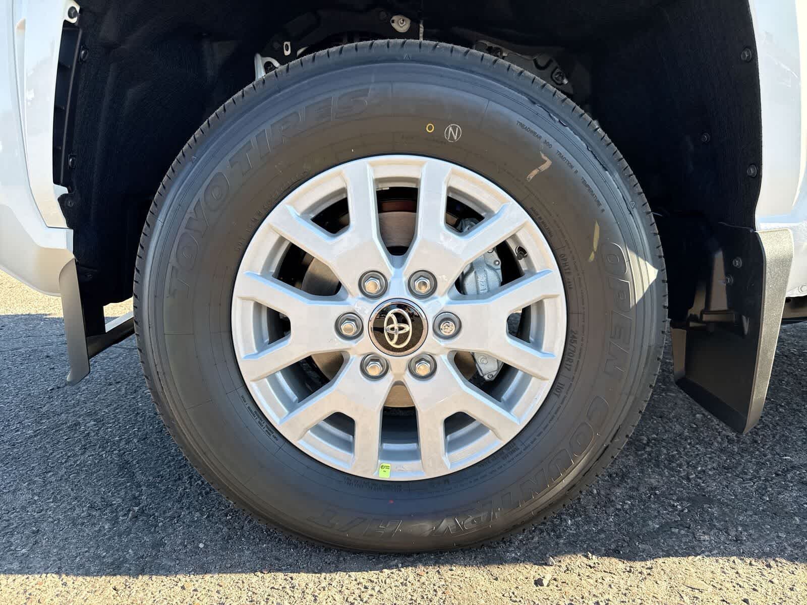 Thumbnail: 2025 Toyota Tacoma - 10