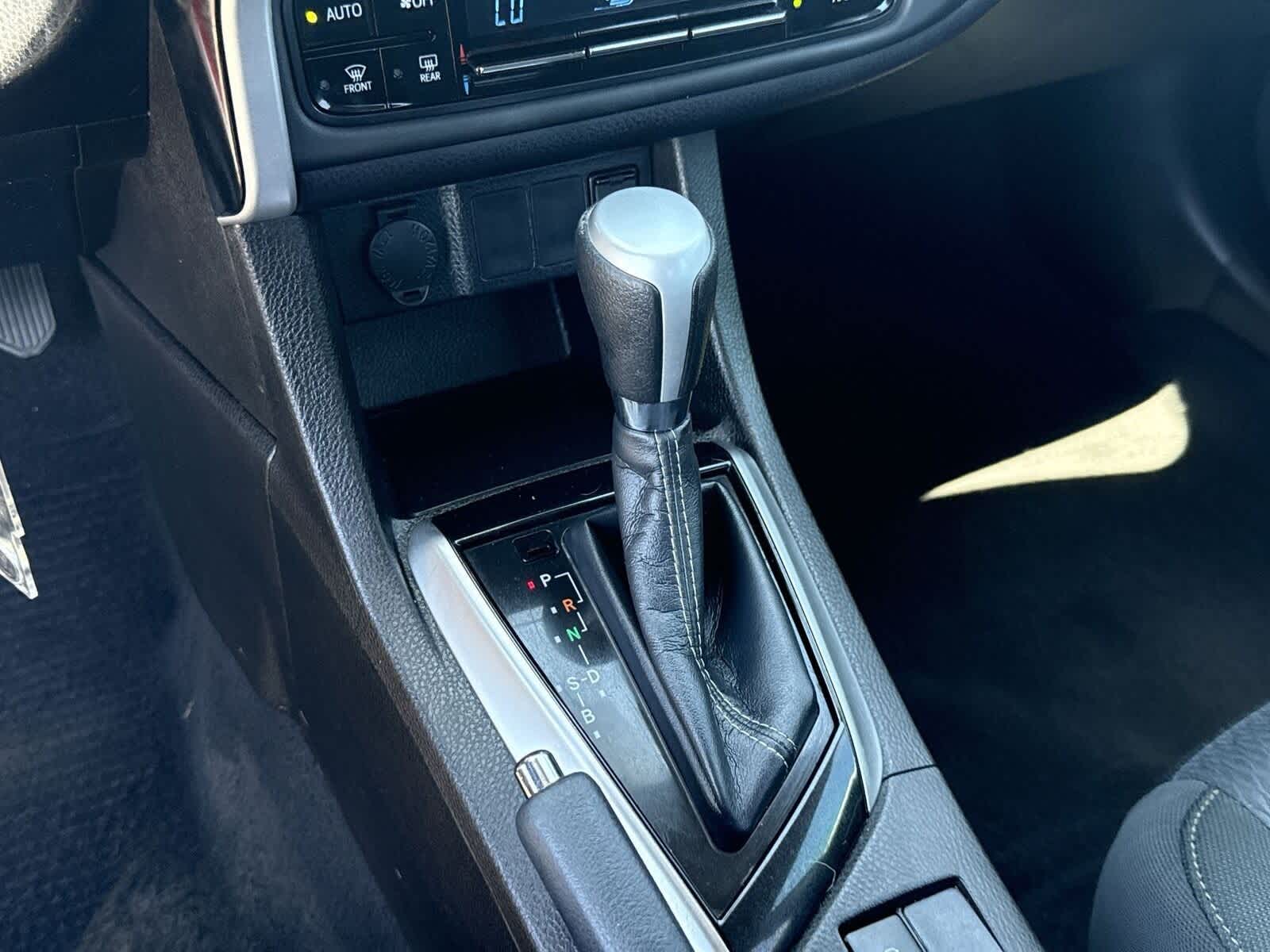 Thumbnail: 2019 Toyota Corolla - 24
