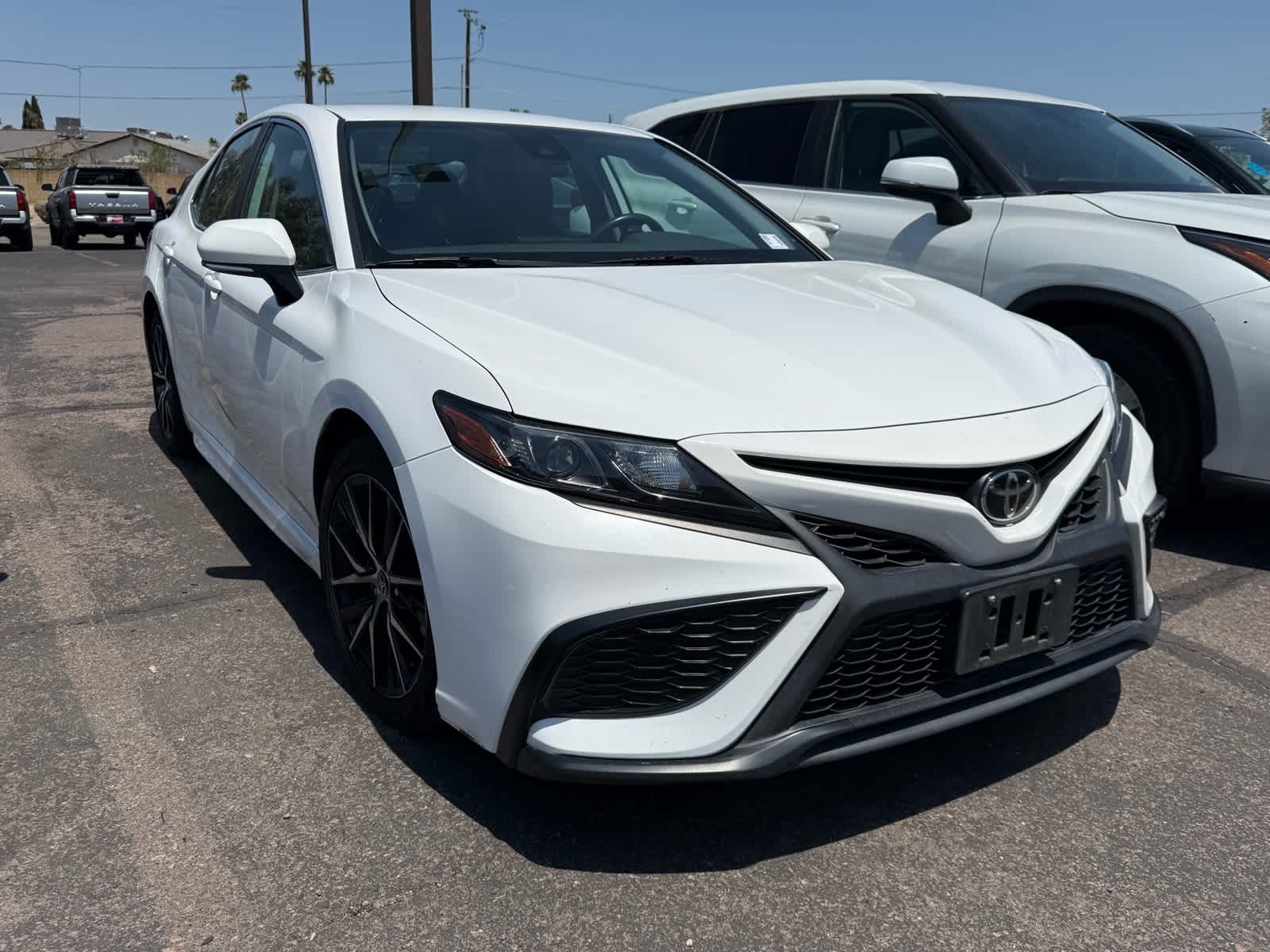2022 Toyota Camry SE 6