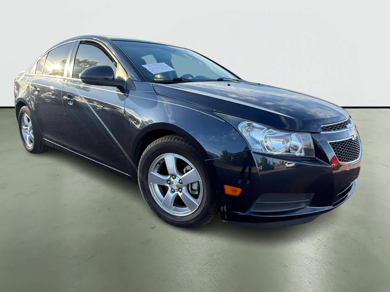 Thumbnail: 2014 Chevrolet Cruze - 4
