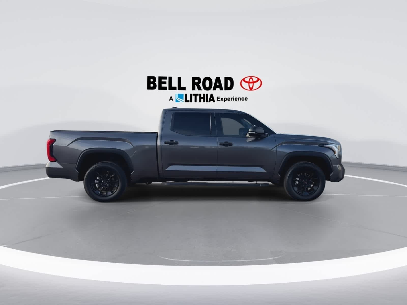 Thumbnail: 2022 Toyota Tundra - 9
