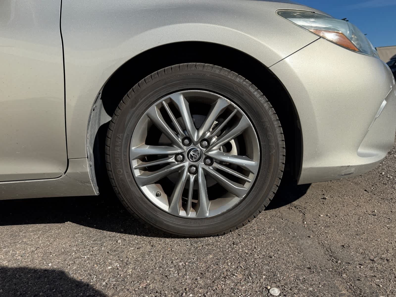 Thumbnail: 2015 Toyota Camry - 6