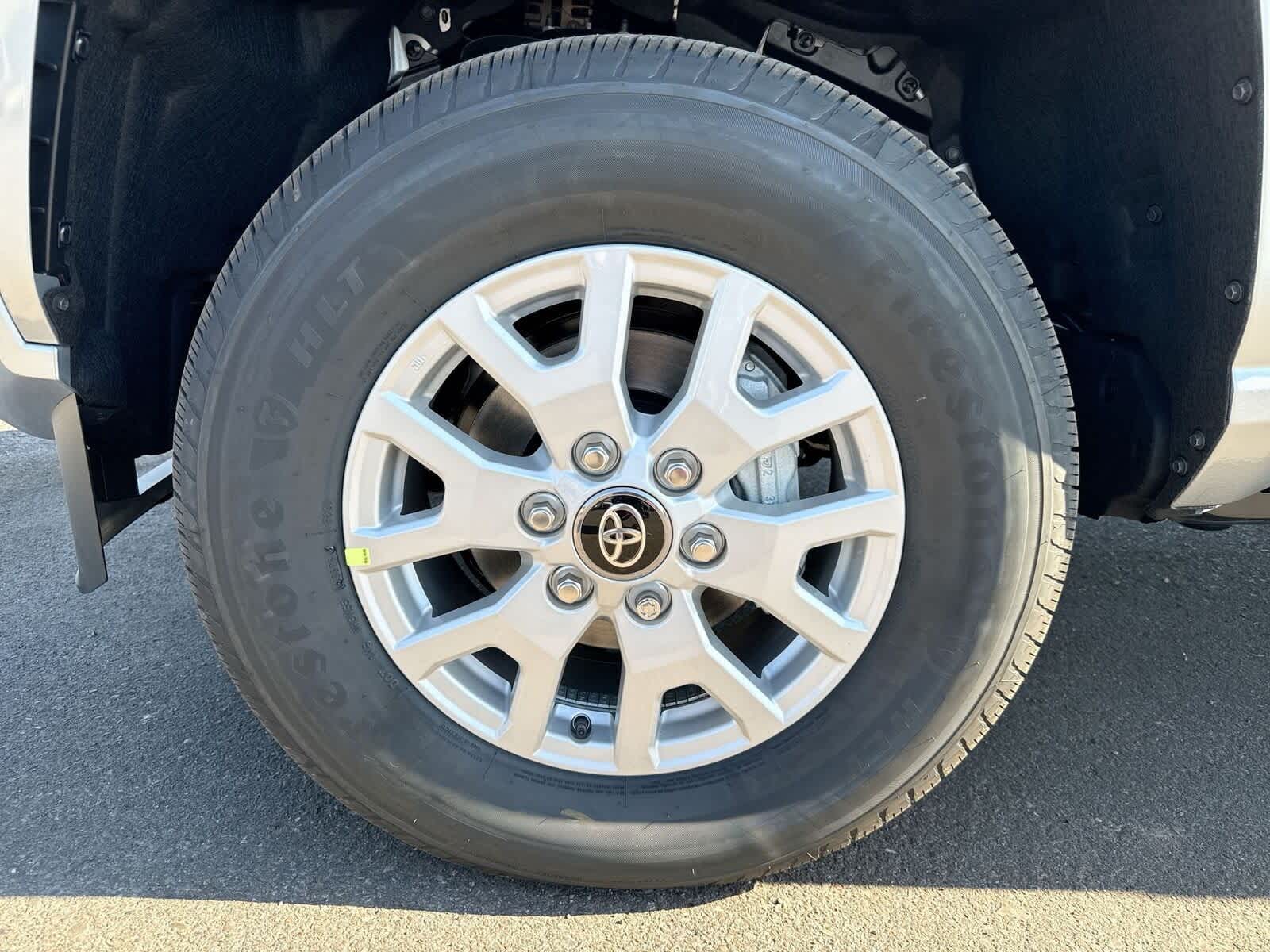 Thumbnail: 2025 Toyota Tacoma - 10