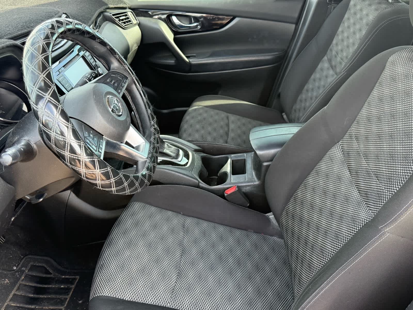 Thumbnail: 2019 Nissan Rogue Sport - 13
